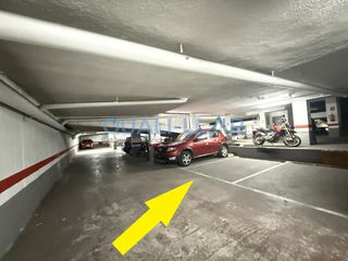 Lloguer Aparcament cotxe  Marquesa de castellbell. Parking en alquiler en la rambla para coche mediano