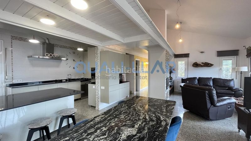 Foto 85015227-a326-4088-ad3b-2e51ddf0d240. Casa amb calefacció aparcament piscina a Corbera de Llobregat
