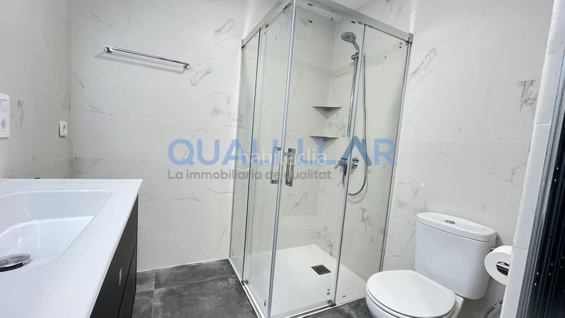 Foto ca291538-49c0-45ed-ad93-36a1ef2f1b8e. Casa amb calefacció aparcament piscina a Corbera de Llobregat