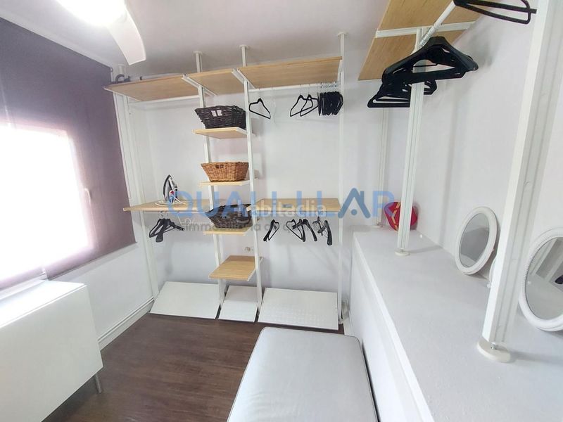 Foto eb5bcd4c-a051-4cc1-b385-8d35eaead15f. Casa amb calefacció aparcament piscina a Corbera de Llobregat
