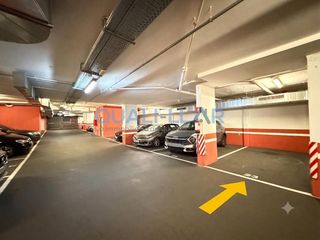 Autoparkplatz  De josep tarradellas. Oportunidad plaza de parking en venta