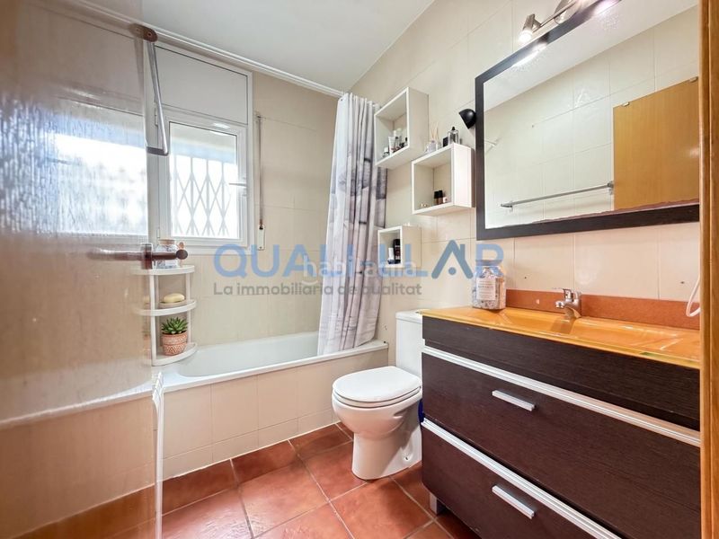 Foto 170dcfce-05fd-4d2c-a9f0-c2354b73dd12. Casa amb calefacció a Corbera de Llobregat