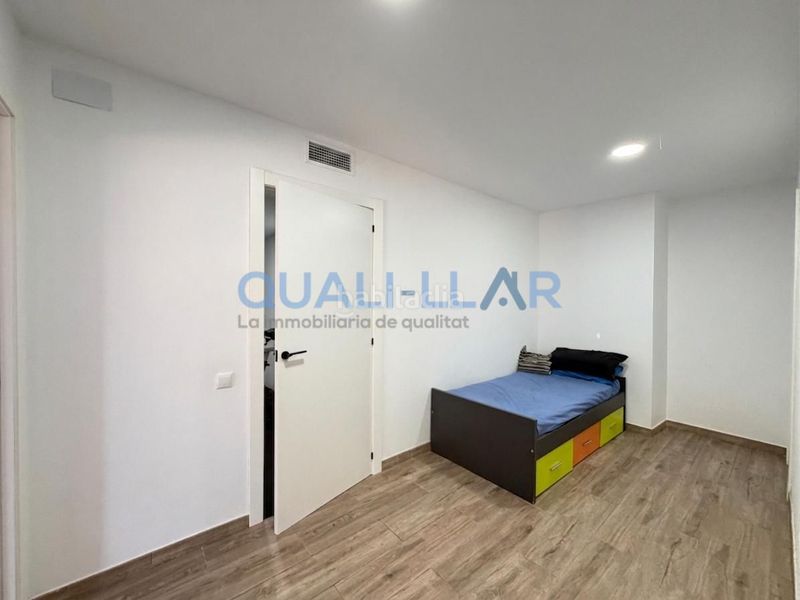 Foto 296e94cc-fd33-4699-a231-15ae1e466261. Casa amb calefacció a Corbera de Llobregat