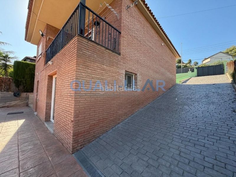 Foto a1b1396a-70e7-4b76-869f-059e028254b8. Casa amb calefacció a Corbera de Llobregat