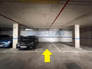 Lloguer Aparcament cotxe  General manso. Plaza de parking en alquiler