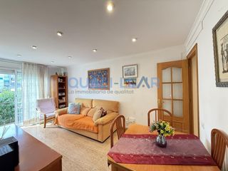 Pis  De les roses. Piso de 2 habitaciones en la zona de roses castellbell