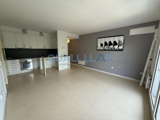 Apartament  Rambla de sant jordi. Exclusivo piso con gran balcón, parking y trastero en la rambla