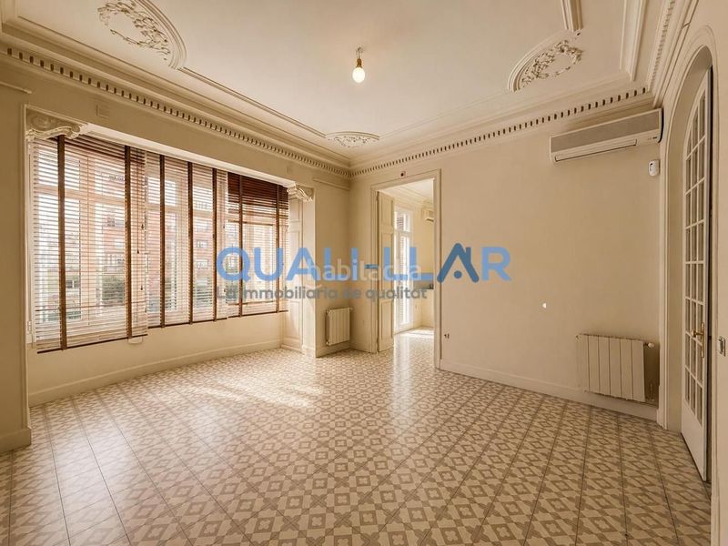 Foto f99d0bd3-960d-42b3-ba7f-7170f826e1d3. Pis amb calefacció a Sant Gervasi - Galvany Barcelona