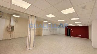 Local Comercial  Calle de santa creu. Local comercial en venta  sant feliu de llobregat