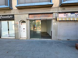 Lloguer Local Comercial a Carrer de catalunya 6. Zona transitada y comercial