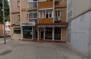 Miete Geschäftsraum in Carrer del bedoll 14. Local en alquiler en calle bedoll, sant ildefons, cornellà