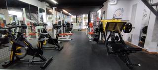 Traspàs Local Comercial a Centre. Centro de sitges. gimnasio en traspaso