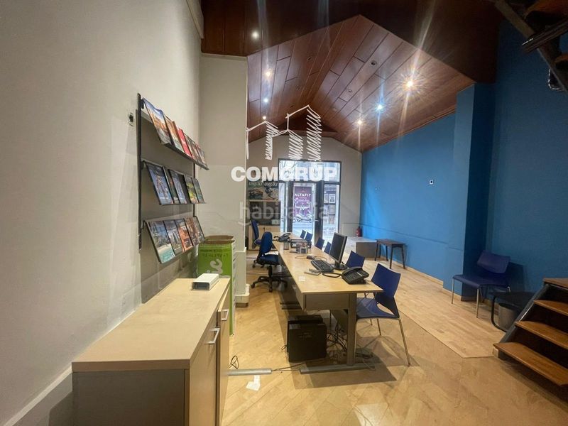 Foto f99df578-0b42-4318-acc0-c550517e259f. Local comercial a Dreta de l´Eixample Barcelona