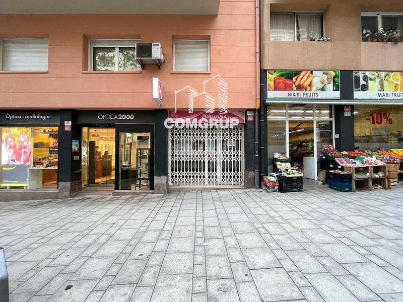Foto 27671ba4-a8ad-481e-af84-ab32970c9dd9. Rent business premise in Baix Guinardó Barcelona