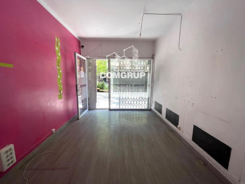Foto a6dd97db-0259-4394-8b92-fc2625a4a7b7. Rent business premise in Baix Guinardó Barcelona