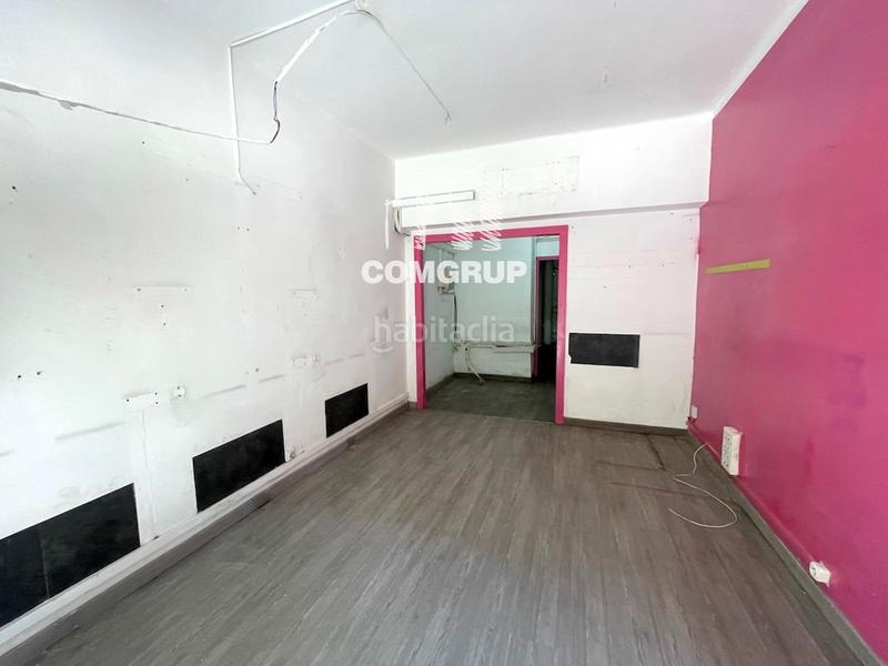 Foto b97321ed-ec1c-49db-9fd8-c372f58d4b65. Rent business premise in Baix Guinardó Barcelona