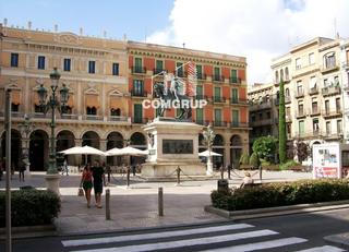 Lloguer Local Comercial a Centre. Alquiler de local comercial en reus