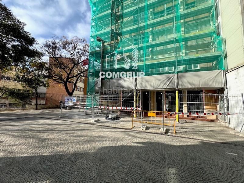 Foto 8b234647-90a6-4001-9b2e-f9bad1fd846e. Location local commercial dans Sant Ildefons Cornellà de Llobregat
