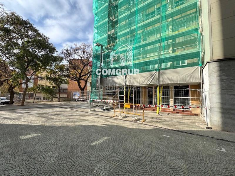 Foto af3b978f-b763-41f7-a234-d6ff65b0fb02. Location local commercial dans Sant Ildefons Cornellà de Llobregat