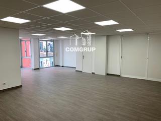 Location Bureau à La Nova Esquerra de l´Eixample. En barcelona