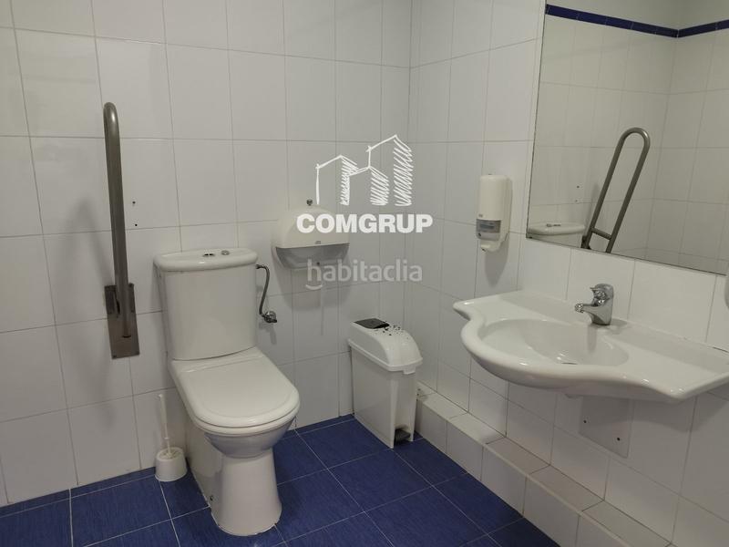 Foto 22114d4e-8d11-486c-9605-b4a76bc31623. Rent business premise in Pla d'en Boet Mataró