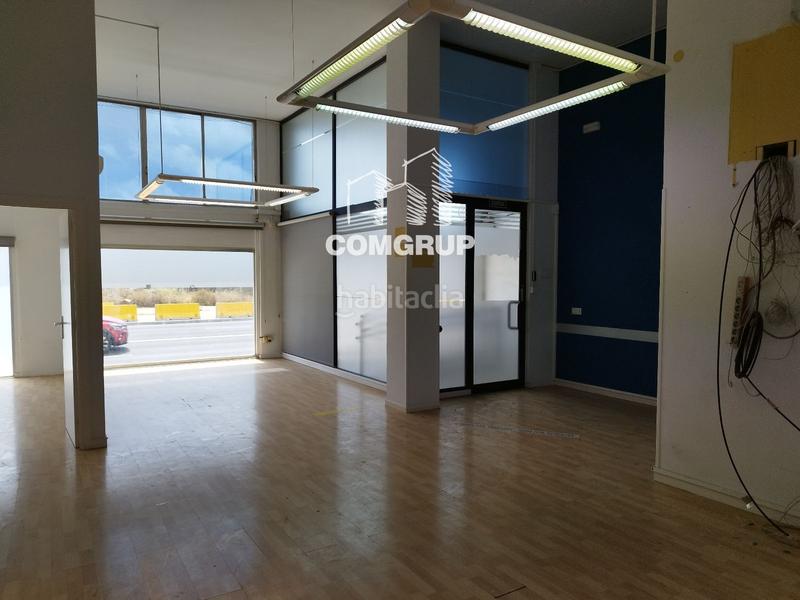 Foto 285e5dc4-3625-4209-a62c-f2fbea599345. Rent business premise in Pla d'en Boet Mataró