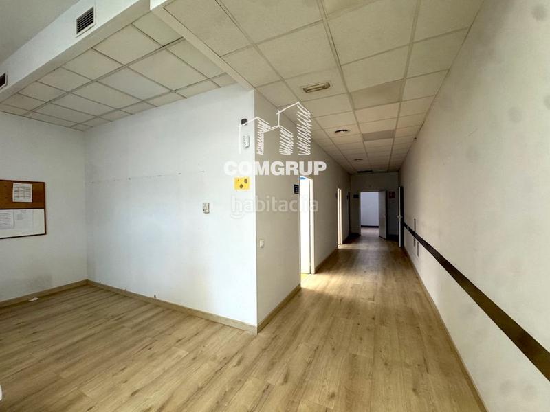 Foto 6a615900-c25d-4325-8c86-802f313971dc. Rent business premise in Pla d'en Boet Mataró