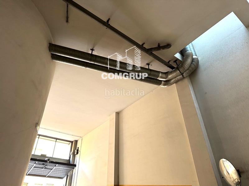 Foto 61803ae6-fb35-44de-99e6-64dbf884156a. Locale commerciale in avda onze de setembre 41 in Sabadell