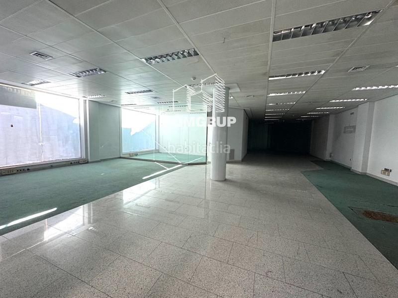 Foto 6952dd12-6cfe-4959-affe-4f8463630e2c. Locale commerciale in avda onze de setembre 41 in Sabadell