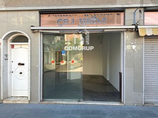 Miete Geschäftsraum in Plaza catalunya 6. Local en alquier en sant joan despi, pza catalunya, 6, local izq