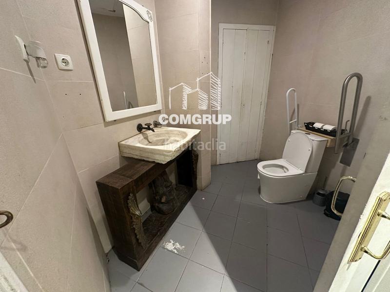 Foto da0087f7-76c8-4d80-99c0-2c929ba9e70f. Umzug geschäftsraum in St. Pere - Sta. Caterina - El Born Barcelona