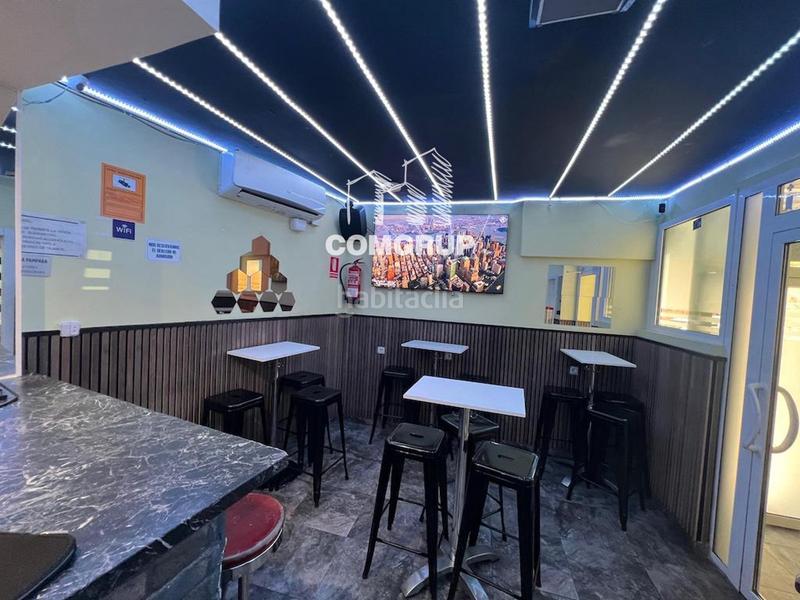 Foto 24947a3f-d481-4b80-a5c8-cd312ec9d251. Traspaso local comercial traspaso de bar musical en hospitalet de llobregat, con licencia c2 en Hospitalet de Llobregat (L´)