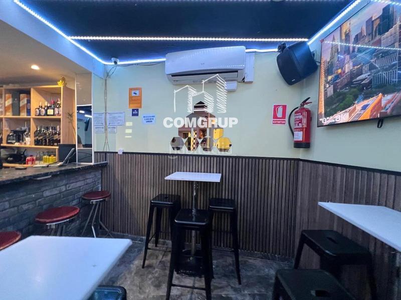 Foto bfa8fd42-aae0-49ce-bb46-db91a4240399. Traspaso local comercial traspaso de bar musical en hospitalet de llobregat, con licencia c2 en Hospitalet de Llobregat (L´)