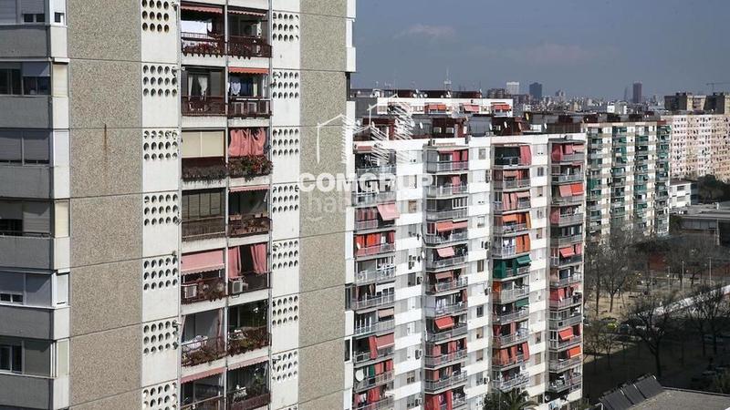 Foto 5f043994-f696-46d3-889d-466464c91745. Traspàs local comercial a Bellvitge Hospitalet de Llobregat (L´)