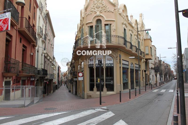 Foto 024cad30-9c6b-40b8-a634-6afebb5f3534. Traspàs local comercial a Barri del Centre Terrassa