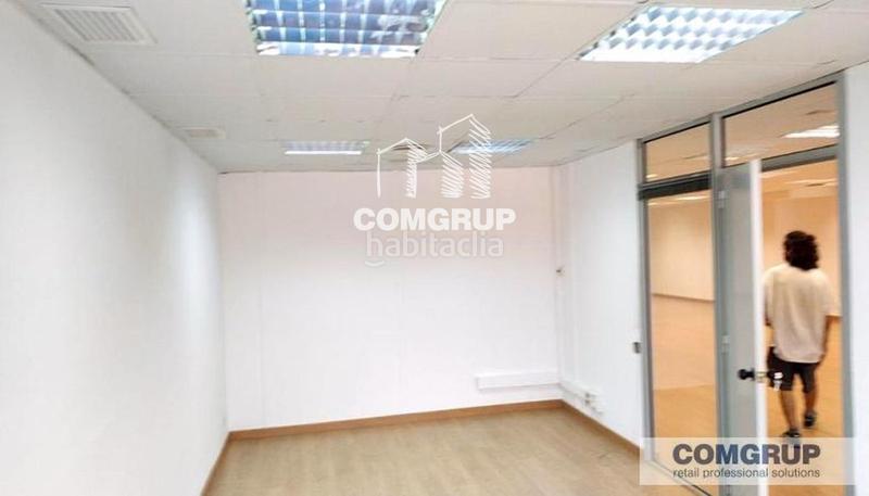 Foto ab59536f-07bf-4eac-801e-94a5dbb4456f. Office space in Sarrià Barcelona
