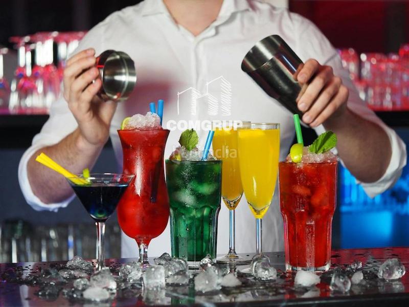 Foto 6f83f9c5-b18b-4132-9d3f-25ed7c1d0621. Pas-de-porte local commercial dans L´Antiga Esquerra de l´Eixample Barcelona