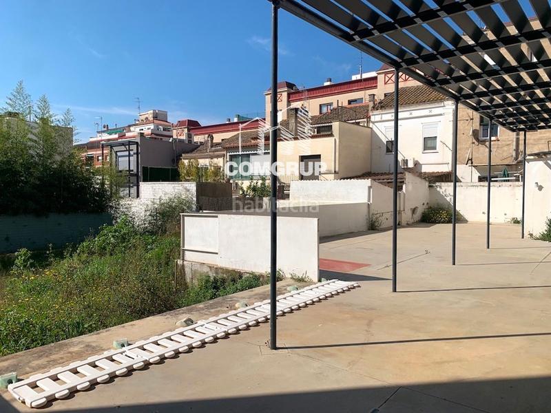 Foto 512e50d3-ffa4-407a-8806-fdecd8b8ce6f. Alquiler local comercial local en alquiler sant cugat, avda cerdanyola en Sant Cugat del Vallès