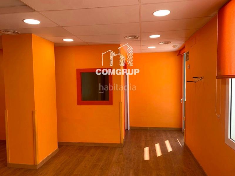 Foto ab1ea721-0dbe-4a27-9d79-79754542836c. Alquiler local comercial local en alquiler sant cugat, avda cerdanyola en Sant Cugat del Vallès