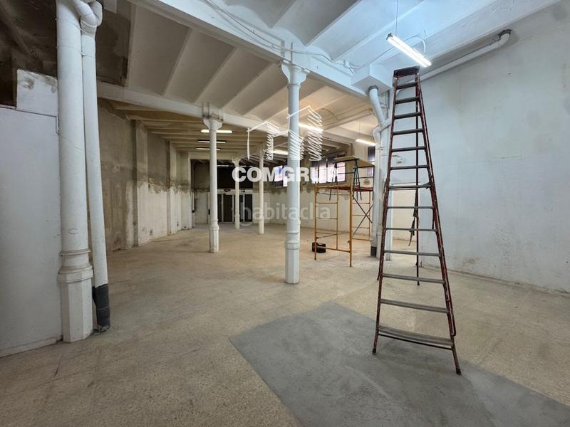 Foto 72d6463f-cbac-4f10-9de3-f4ca9cff6d13. Location local commercial dans St. Pere - Sta. Caterina - El Born Barcelona