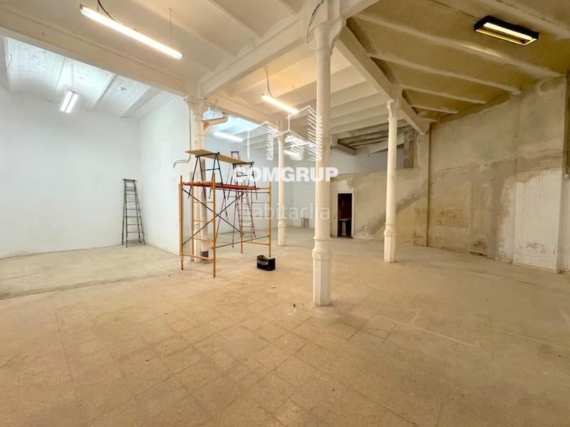 Foto 7aacdb3b-adb8-4767-8e53-99ce97103991. Location local commercial dans St. Pere - Sta. Caterina - El Born Barcelona