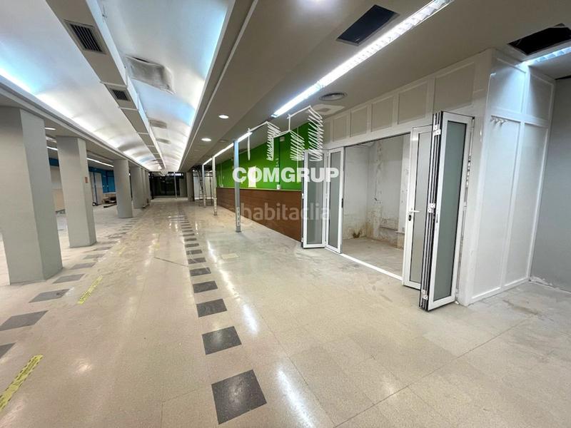 Foto 598cfc72-f405-4882-bd0a-d81e0fa55620. Local comercial a Carmel Barcelona