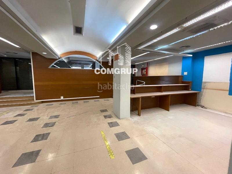 Foto d337aec2-7775-4e69-a45a-97eed2c785ec. Local comercial a Carmel Barcelona