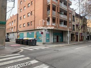 Location Local commercial à Avda onze de setembre 41. Local en alquiler en sabadell, avda onze de setembre, 41