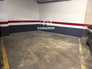 Miete Autoparkplatz in Lepant 167. Parking en alquiler en barcelona, c lepanto, 167, sótano 1