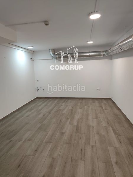 Foto ec6bd161-4aed-4f63-8ede-4010a493163b. Traspàs local comercial a Sant miquel Granollers