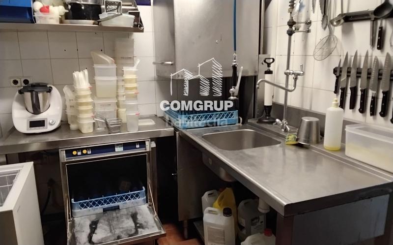 Foto 09c7b9fb-f6e2-4a58-bd0e-91391635f441. Traspaso local comercial restaurante en traspaso con licencia c3 en eixample esquerra local insonorizado y totalmente equipado comgrup en Barcelona