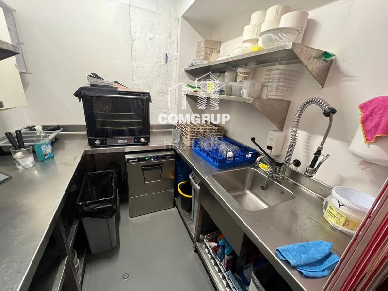 Foto 5b74a3c9-3048-4225-b826-a88fd21e7168. Pas-de-porte local commercial dans L´Antiga Esquerra de l´Eixample Barcelona