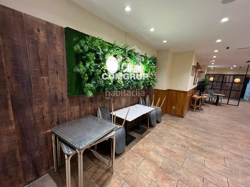 Foto 09d1dc79-ab6b-4966-afec-cb44c7a13245. Local comercial venta despacho de pan en leixample en Barcelona