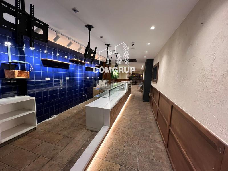 Foto e9cfa8fc-8d0e-4bdf-a37a-ed97e8cbaae3. Local comercial venta despacho de pan en leixample en Barcelona